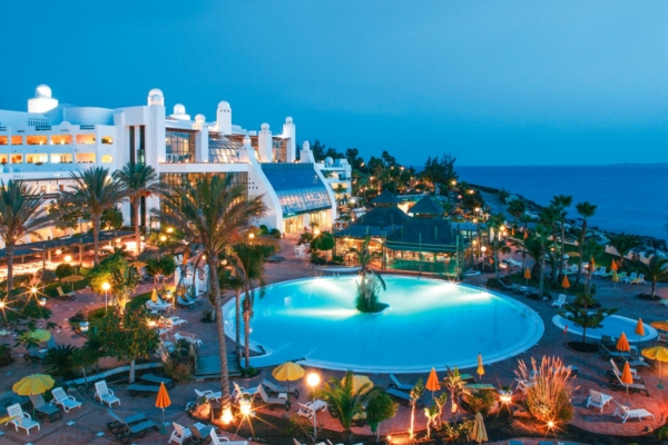 Offerta Last Minute - Esperienza di lusso al Searesort H10 Timanfaya Palace a Lanzarote - Playa Blanca Wow Viaggi