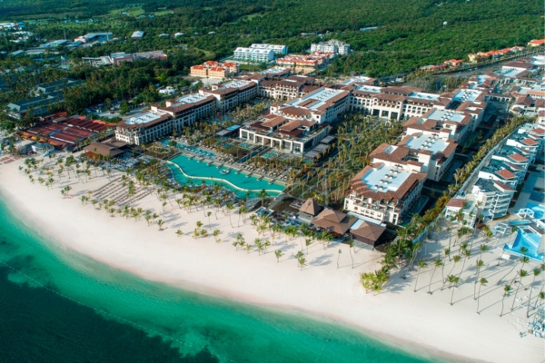 Offerta Last Minute - Repubblica Dominicana – Esperienza di Lusso al Lopesan Costa Bavaro Resort Wow Viaggi