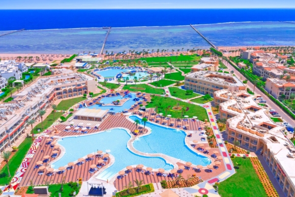 Offerta Last Minute - Sharm el Sheikh - Esperienza di Lusso al Royal Albatros Moderna Beach Resort & Spa - Offerta Eden Viaggi