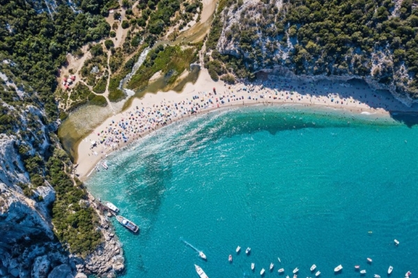 Offerta last minute - Esplora la Bellezza Incontaminata dell'Isola di La Maddalena con l'Offerta TH Resort del Touring Club Italiano - offerta Th Resort