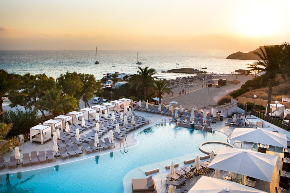 Offerta Last Minute - Ibiza - Esplora il Paradiso a Ibiza con l'Offerta Esclusiva Wow Viaggi: Insotel Tarida Beach Resort & Spa Offerta Turisanda