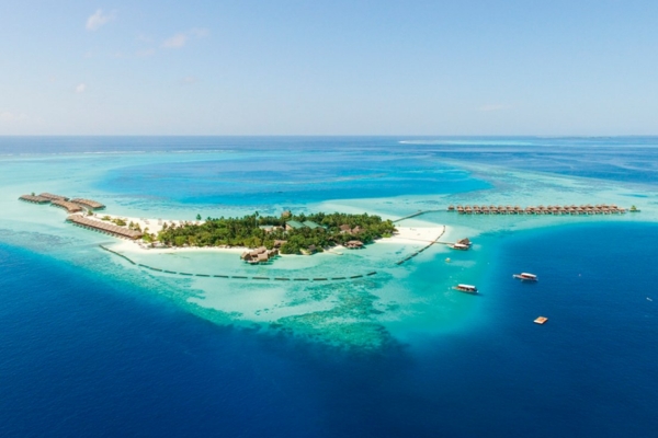 Offerta Last Minute - Esperienza Paradisiaca alle Maldive: Constance Moofushi nell'Atollo di Ari Sud con Wow Viaggi - Offerta Turisanda