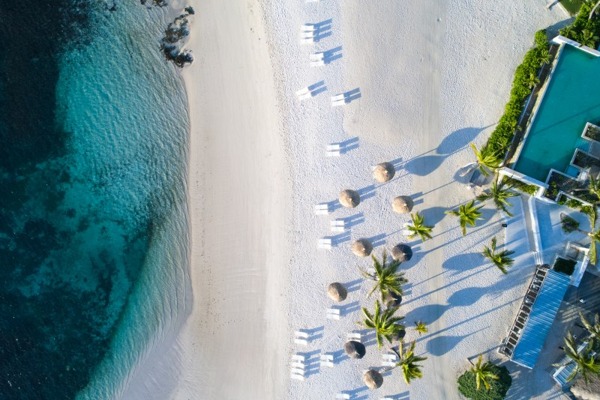 Offerta Long Beach Mauritius | Golf Bernhard Langer, SPA Cinq Mondes e 1 km di Spiaggia a Belle Mare